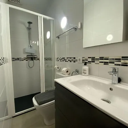 Casa Becquer - - 2 Bedroom - Sleeps 4 - R040 Apartment *