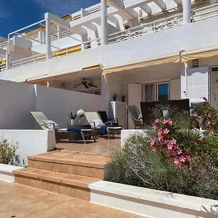 Alegria Apartment *