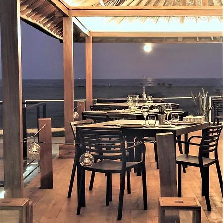 Botaniq Boutique Hotel *
