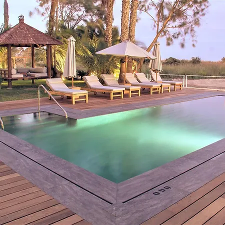 Botaniq Boutique Hotel