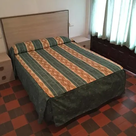 Hostel Pension Provenzal
