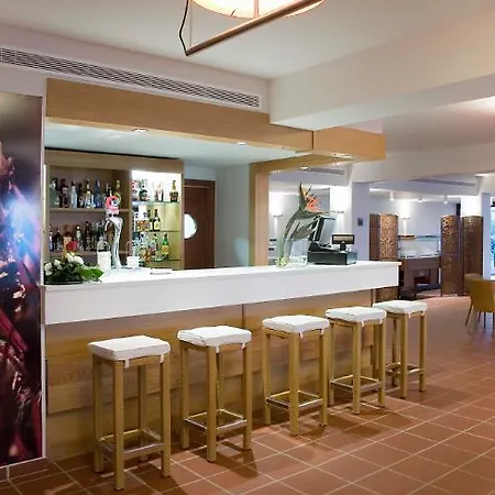 De Hotel 4*