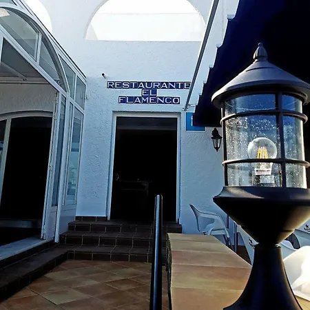 El Flamenco Hotel 2*