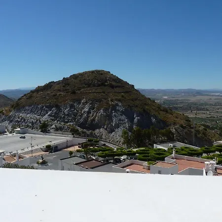 Casa Justa 2*