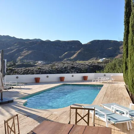 Near The Beach With Private Pool