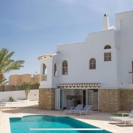 Apartment Near The Beach With Private Pool Mojacar