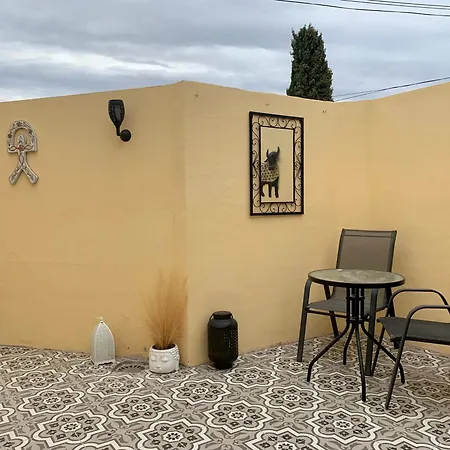 Casa Tia, Villa *