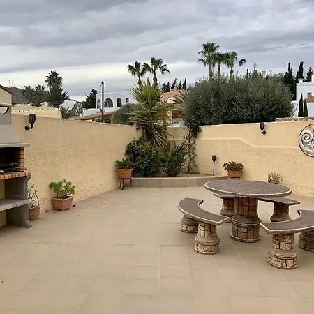 Casa Tia, Villa *