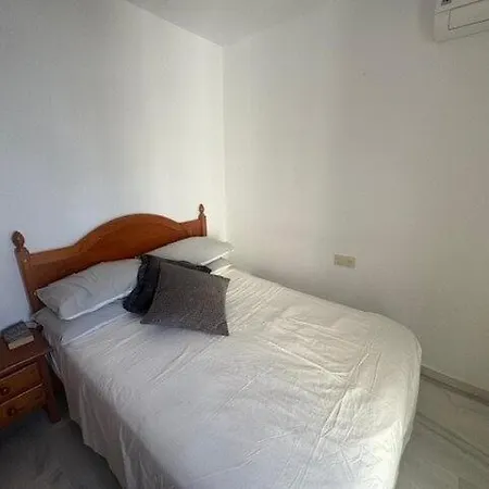 Holiday home 2 Bedroom Townhouse - - Sleeps 4 - R018