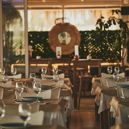 Hotel Playa Bocaina
