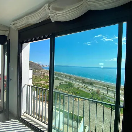 Casa Playa Vista *
